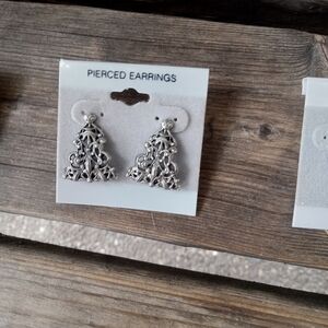 Elegant Silver Filigree Earrings